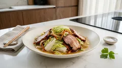 白菜は塩もみで水っぽさ解消。焼豚と強火でさっと炒める、頼れる一皿